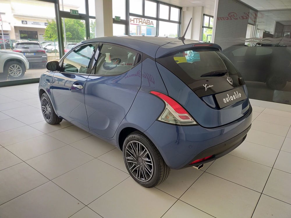 Lancia Ypsilon usata a Reggio Emilia (6)