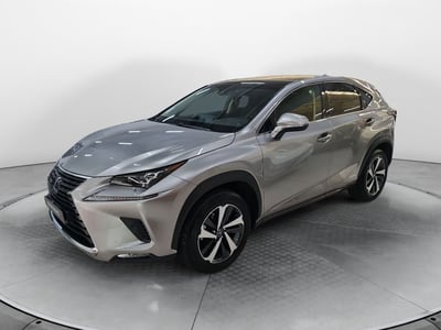 Lexus NX Hybrid 4WD Luxury del 2021 usata a San Lazzaro di Savena