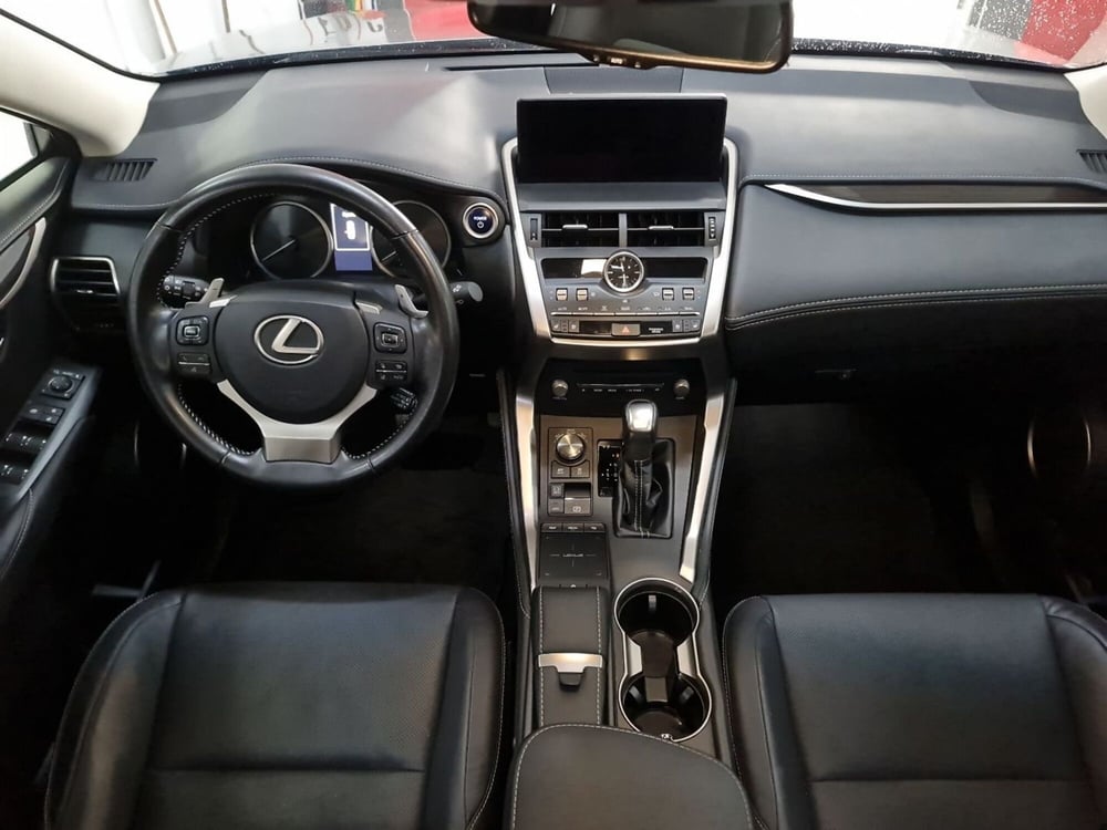 Lexus NX usata a Bologna (10)