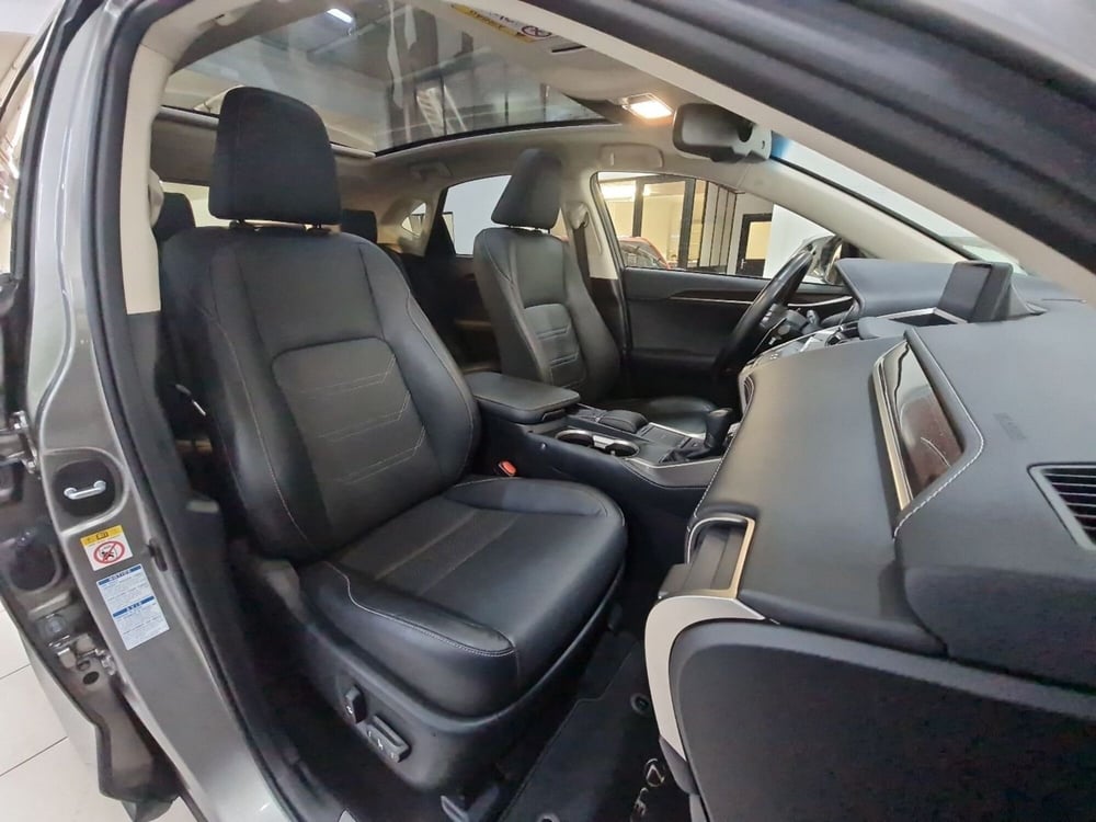 Lexus NX usata a Bologna (12)