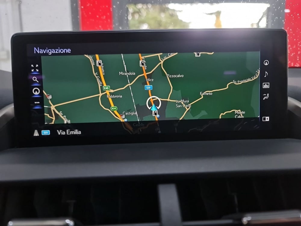 Lexus NX usata a Bologna (13)