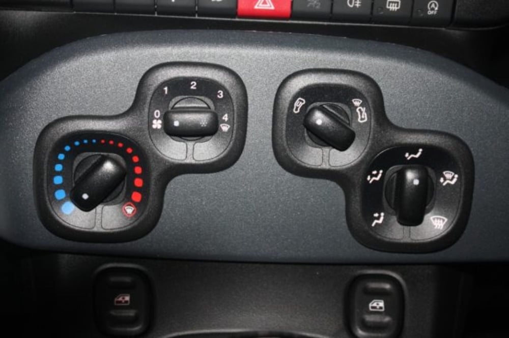 Fiat Panda nuova a Viterbo (16)
