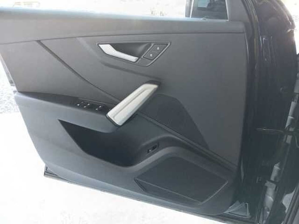 Audi Q2 usata a Lucca (12)