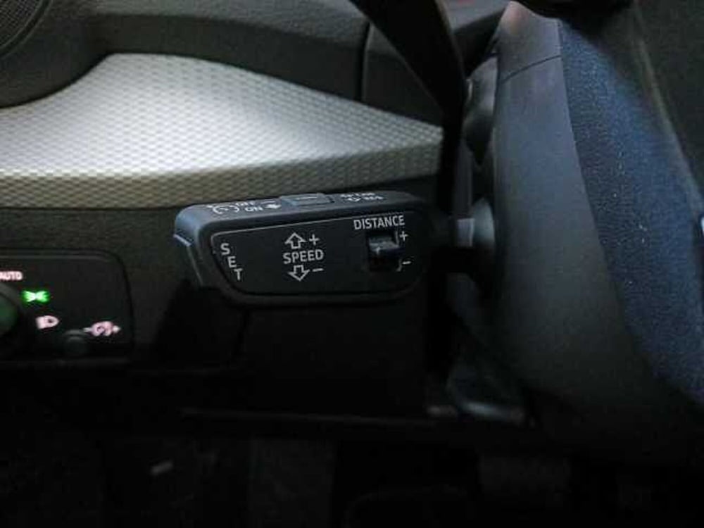 Audi Q2 usata a Lucca (15)