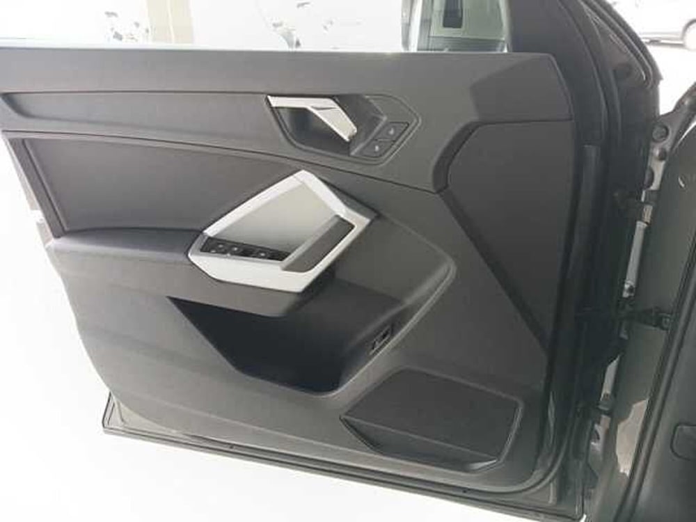 Audi Q3 usata a Lucca (12)