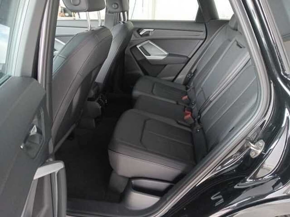 Audi Q3 Sportback usata a Lucca (11)