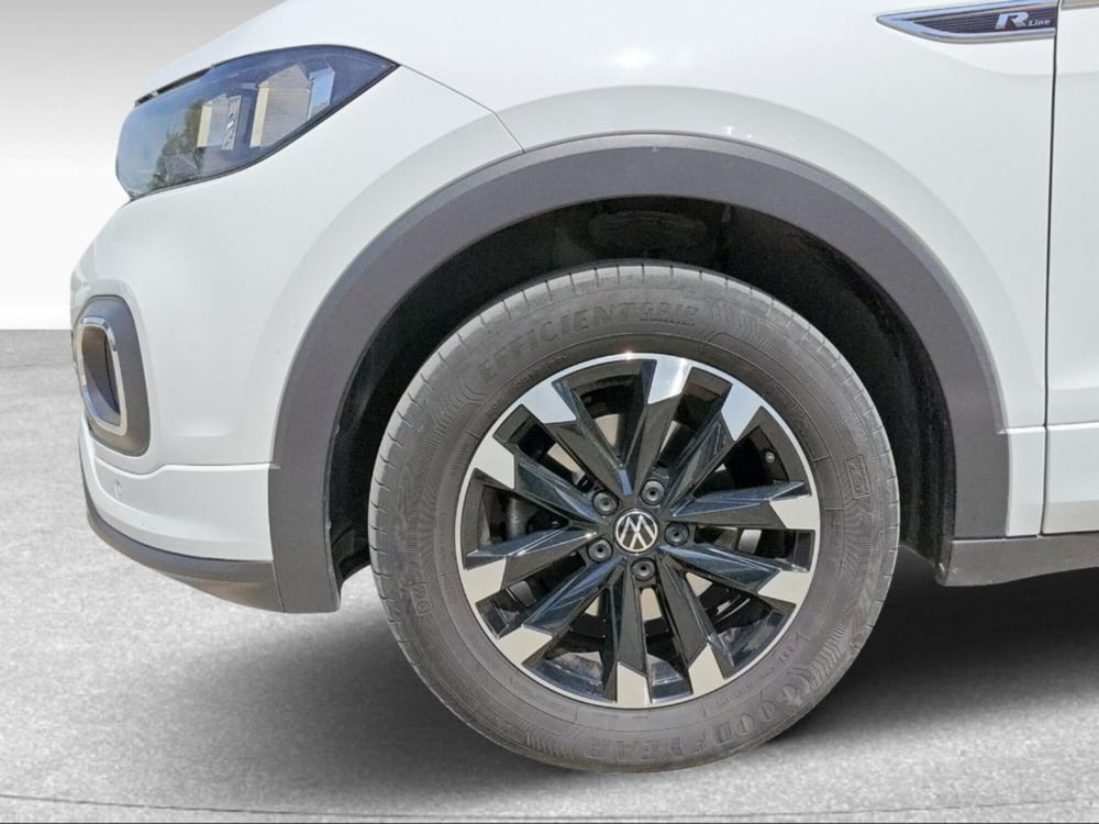 Volkswagen T-Cross usata a Livorno (11)