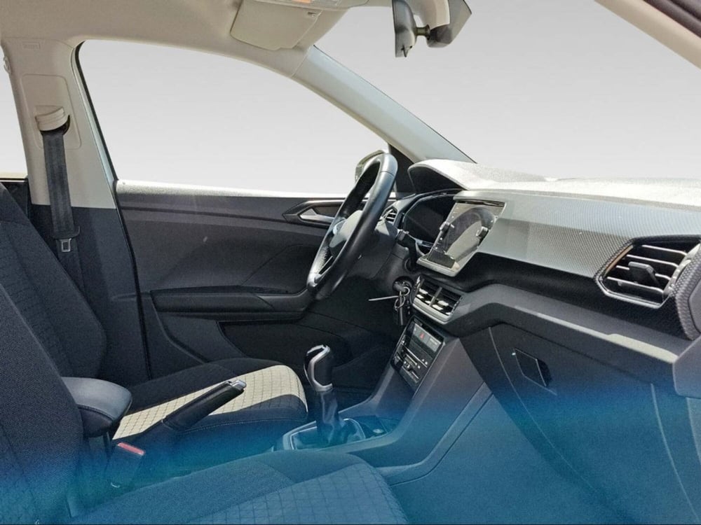 Volkswagen T-Cross usata a Livorno (5)