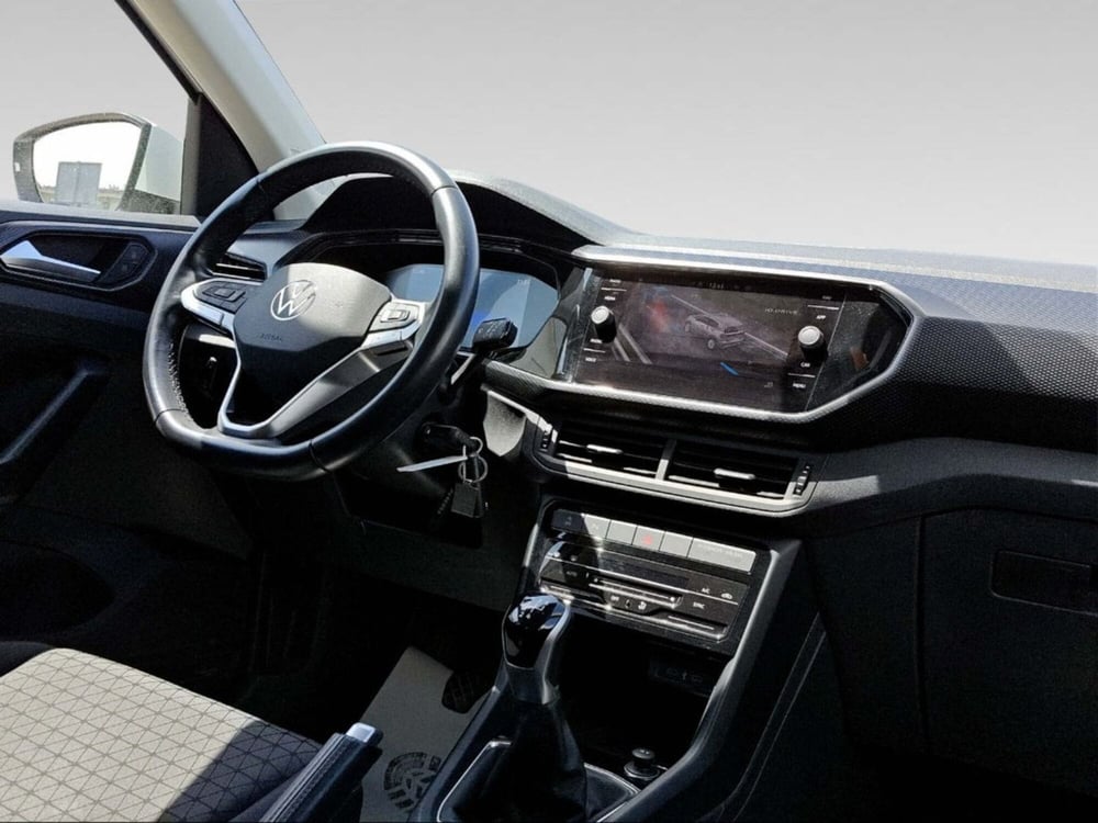 Volkswagen T-Cross usata a Livorno (7)