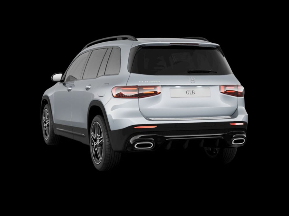 Mercedes-Benz GLB nuova a Siena (6)