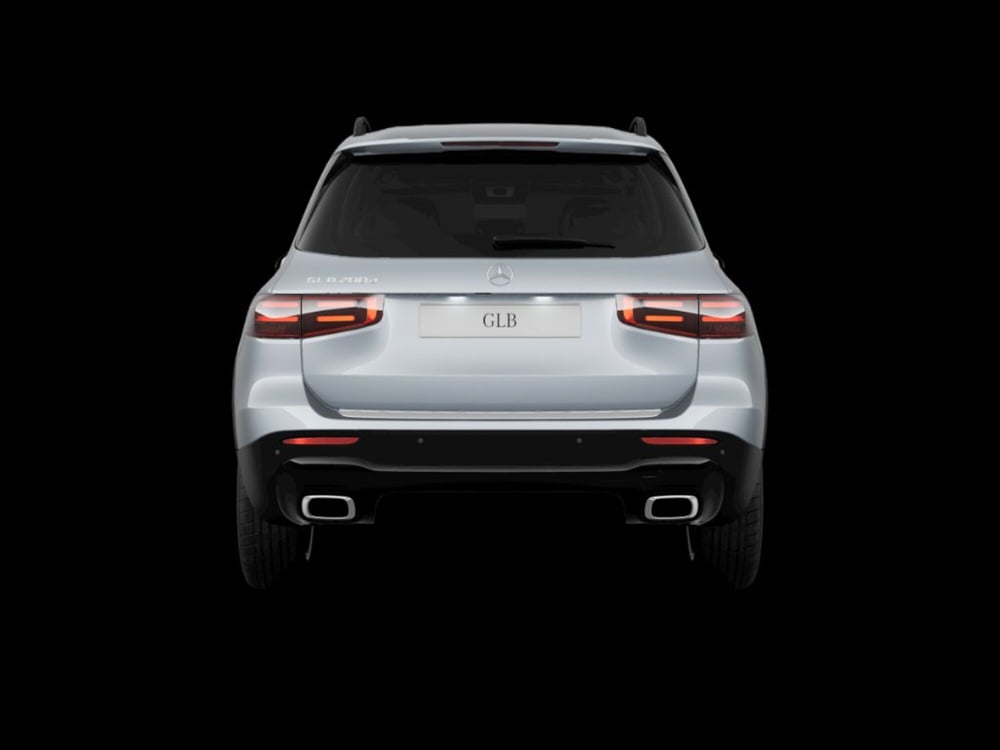 Mercedes-Benz GLB nuova a Siena (7)