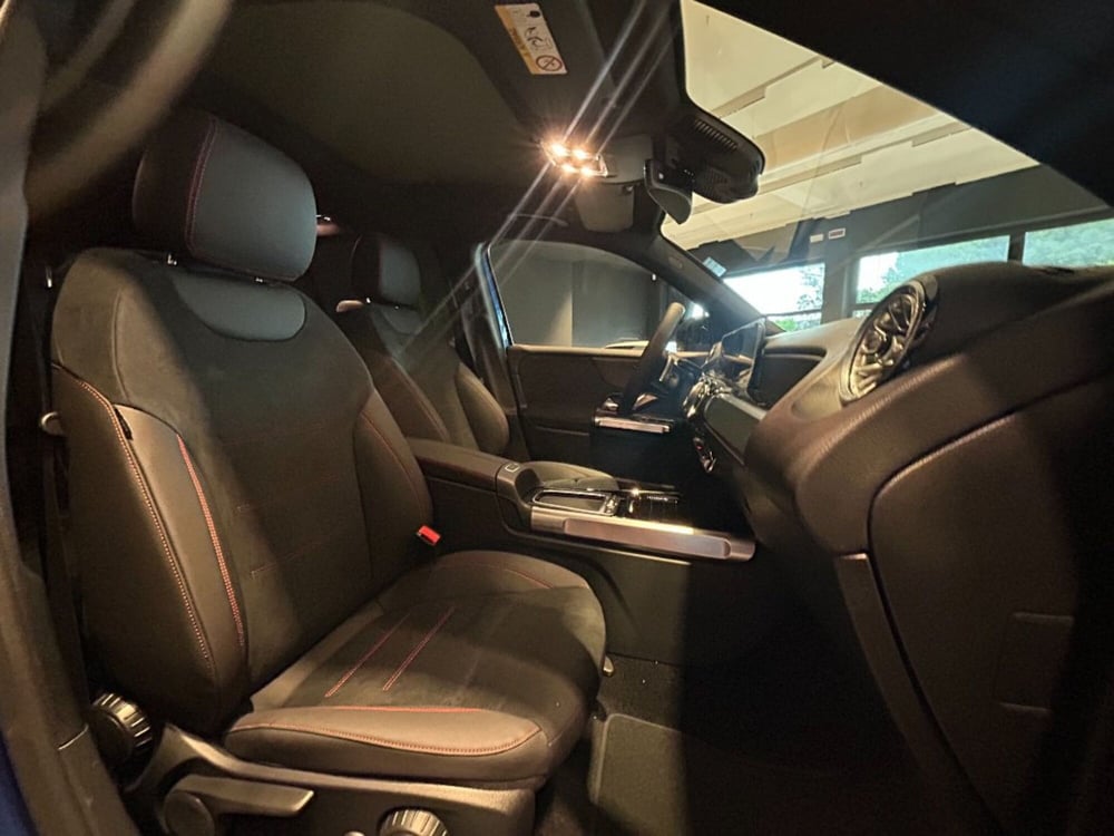 Mercedes-Benz GLB nuova a Siena (16)