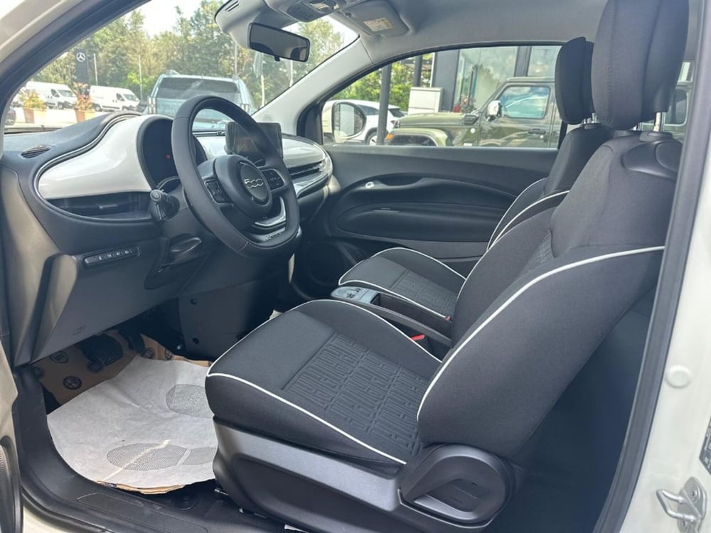 Fiat 500e nuova a Firenze (7)