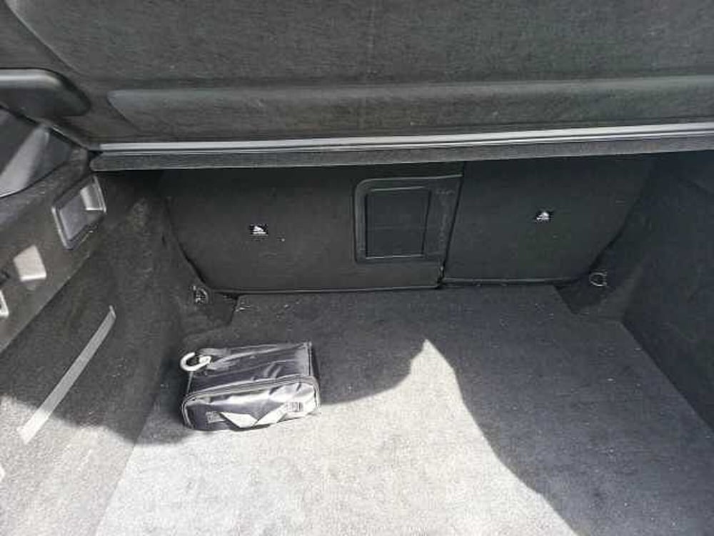 Peugeot 408 usata a Roma (15)