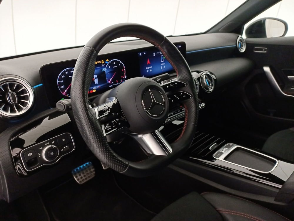Mercedes-Benz Classe A usata a Matera (5)