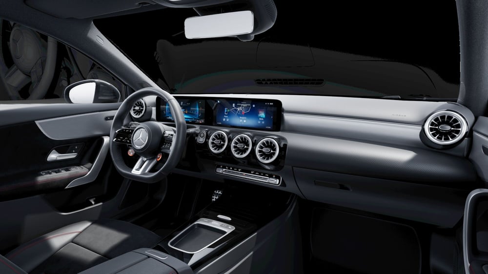 Mercedes-Benz Classe A nuova a Milano (5)