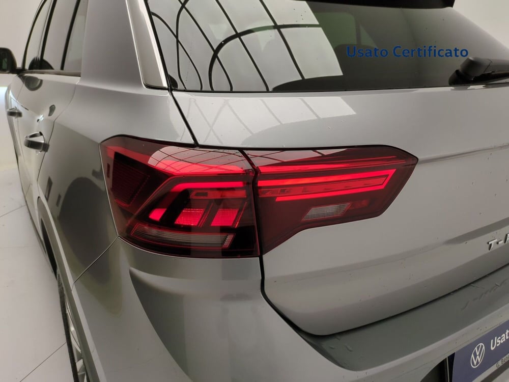 Volkswagen T-Roc nuova a Avellino (10)