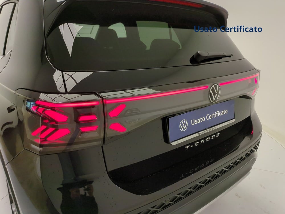 Volkswagen T-Cross nuova a Avellino (12)