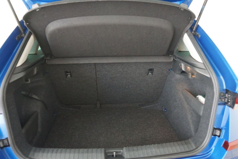 Skoda Kamiq usata a Torino (7)
