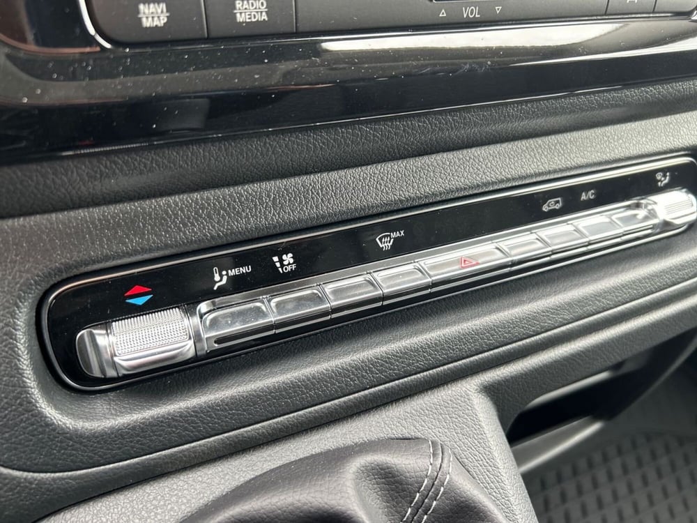 Mercedes-Benz Vito nuova a Milano (14)