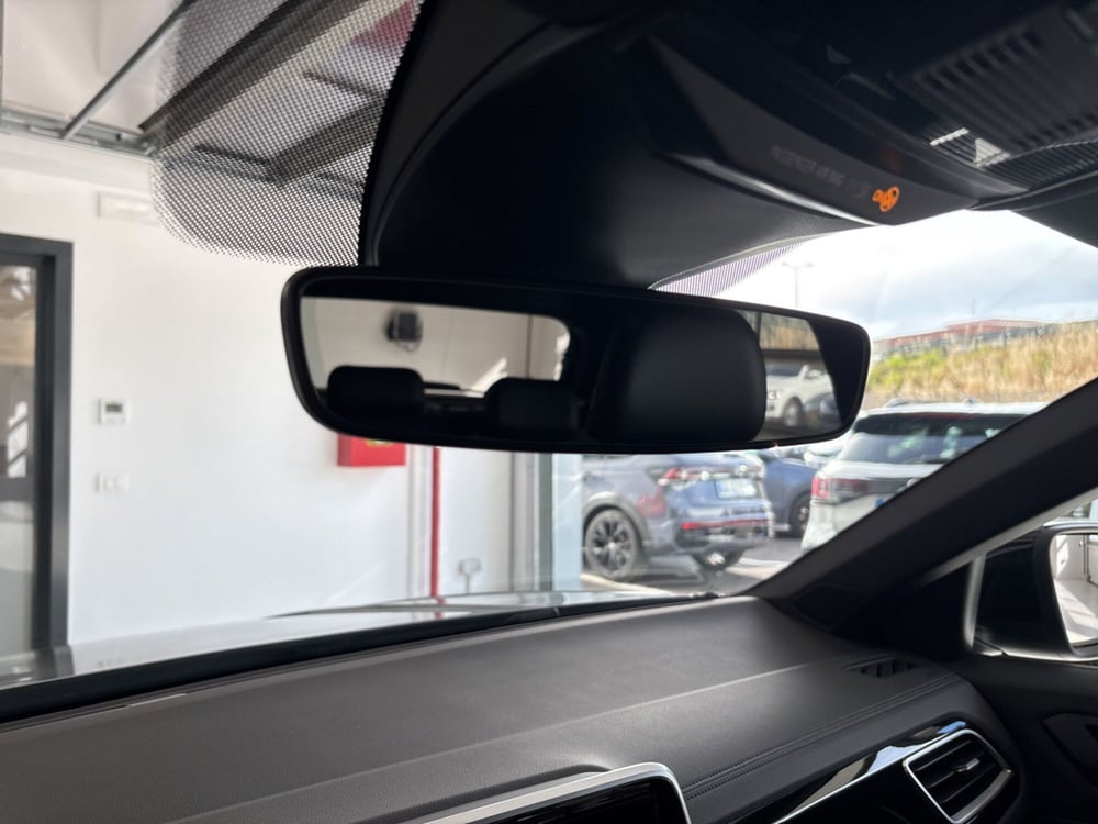 Volkswagen T-Roc nuova a Salerno (15)