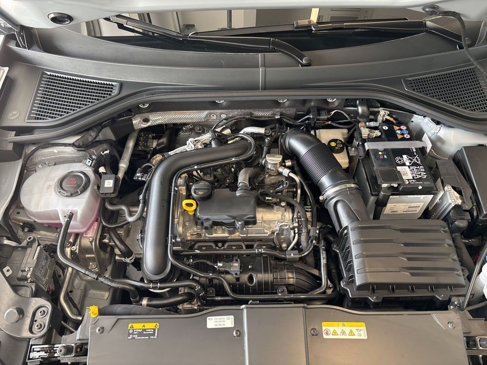 Volkswagen T-Roc nuova a Salerno (19)