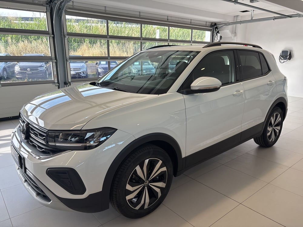 Volkswagen T-Cross nuova a Salerno