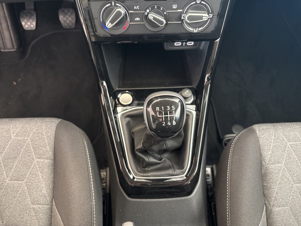 Volkswagen T-Cross nuova a Salerno (15)