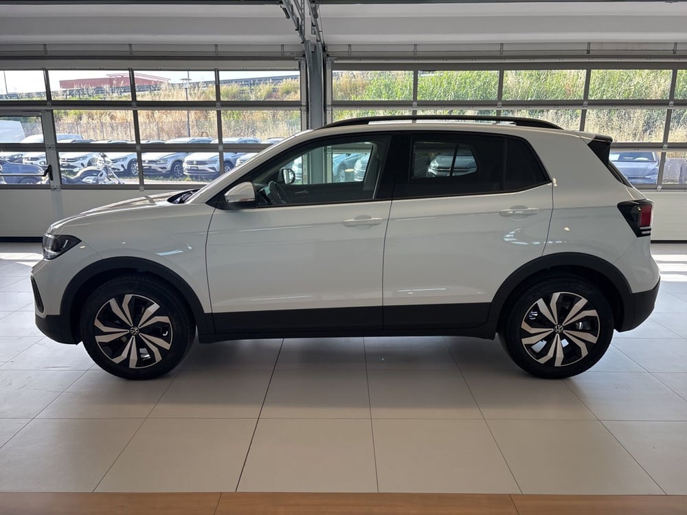 Volkswagen T-Cross nuova a Salerno (17)