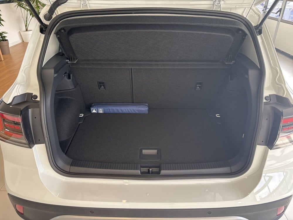 Volkswagen T-Cross nuova a Salerno (20)
