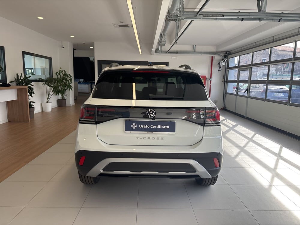 Volkswagen T-Cross nuova a Salerno (4)