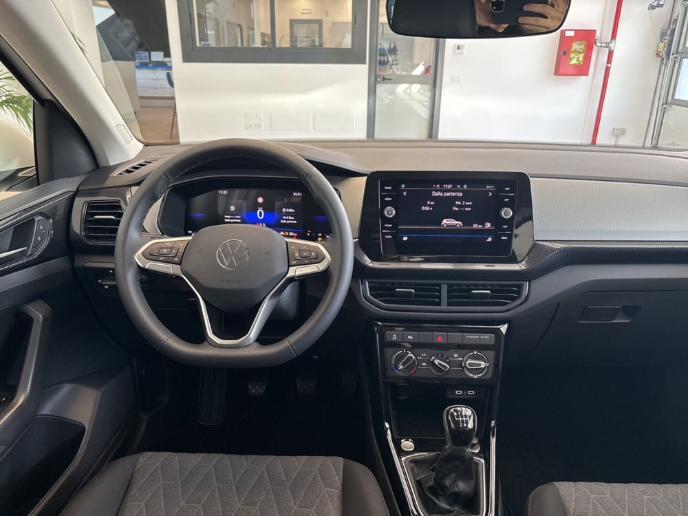 Volkswagen T-Cross nuova a Salerno (8)