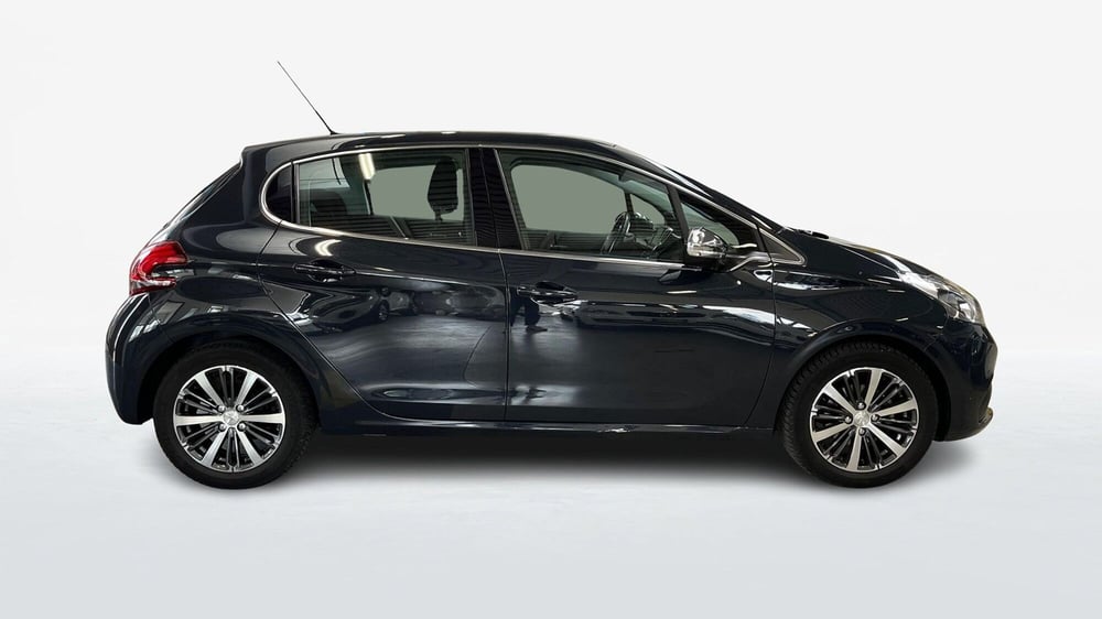 Peugeot 208 usata a Treviso (3)