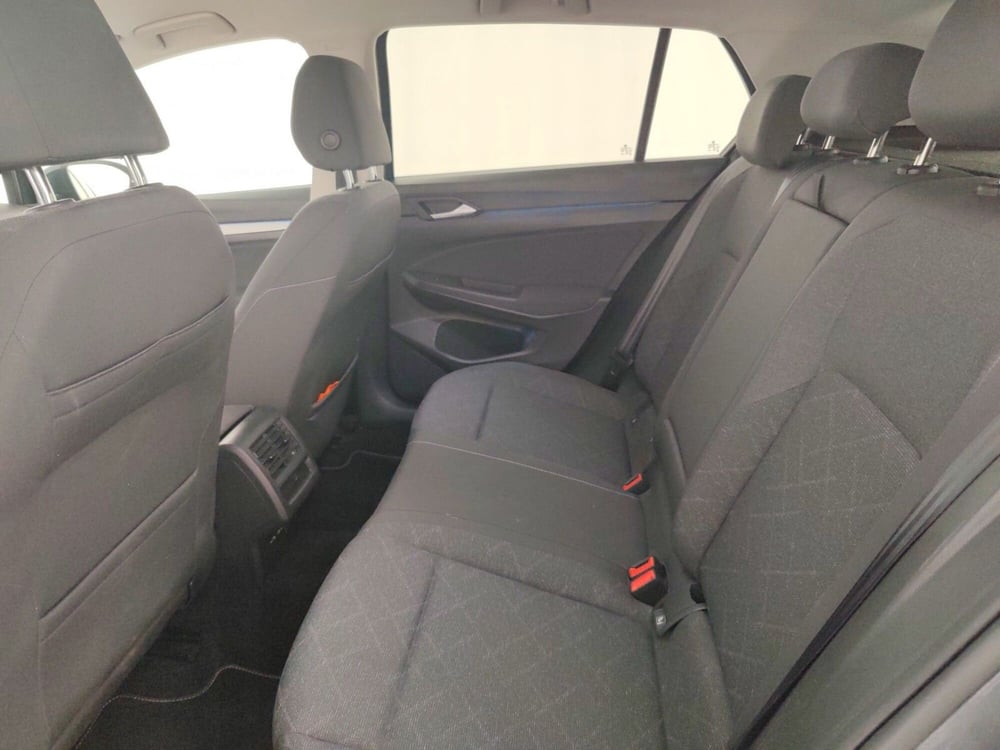 Volkswagen Golf usata a Massa-Carrara (10)
