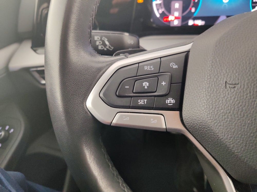 Volkswagen Golf usata a Massa-Carrara (14)