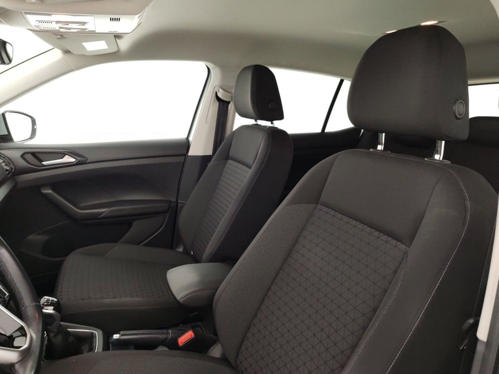Volkswagen T-Cross usata a Massa-Carrara (9)