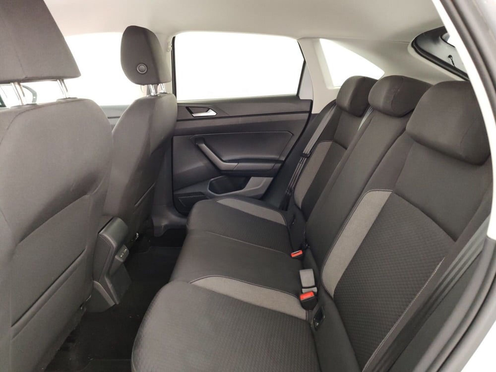 Volkswagen Taigo usata a Massa-Carrara (10)
