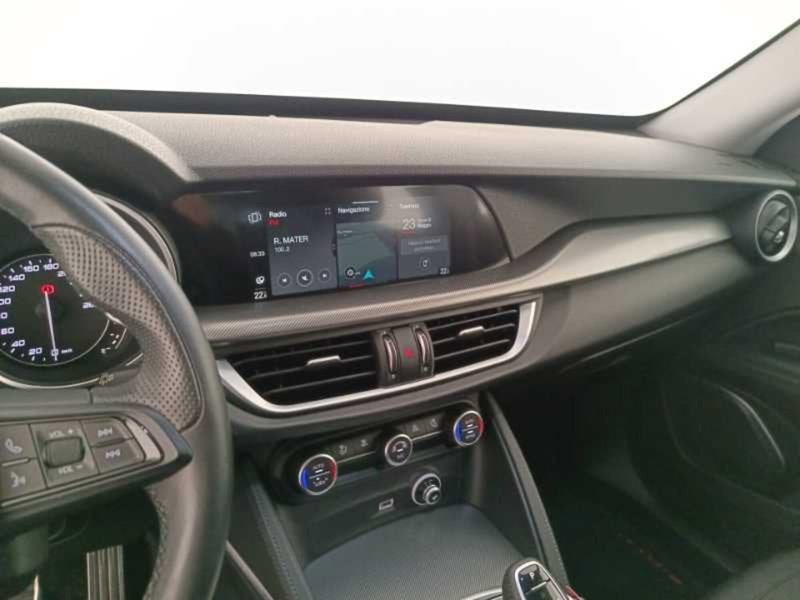 Alfa Romeo Stelvio usata a Treviso (17)