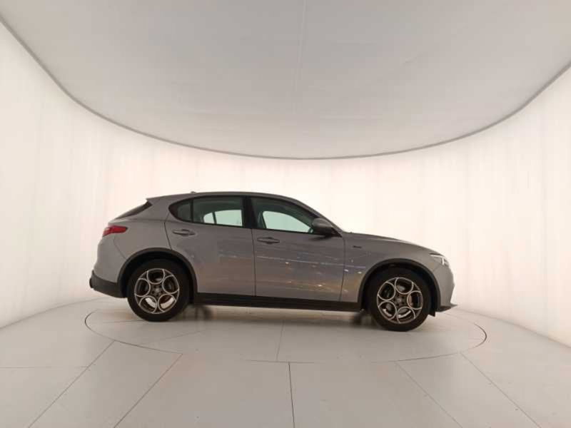 Alfa Romeo Stelvio usata a Treviso (7)