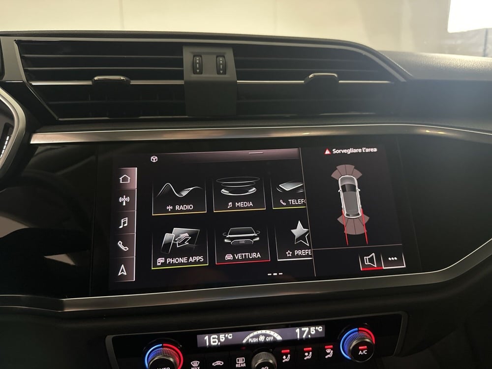 Audi Q3 Sportback usata a Napoli (14)