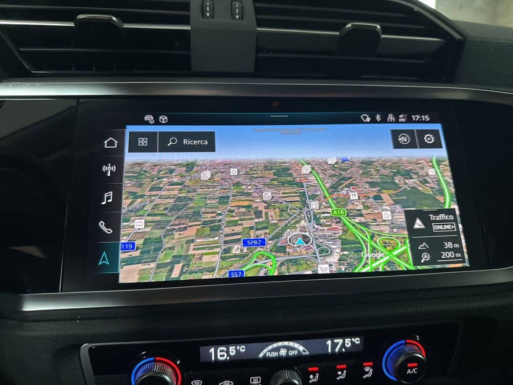 Audi Q3 Sportback usata a Napoli (15)