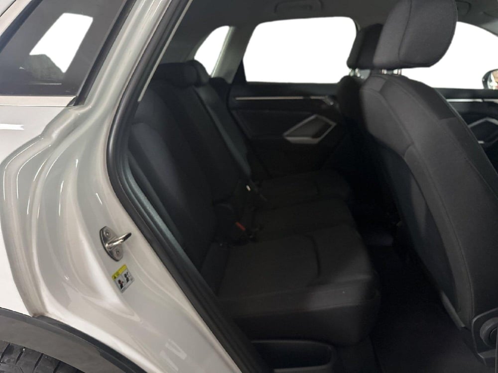 Audi Q3 Sportback usata a Napoli (8)