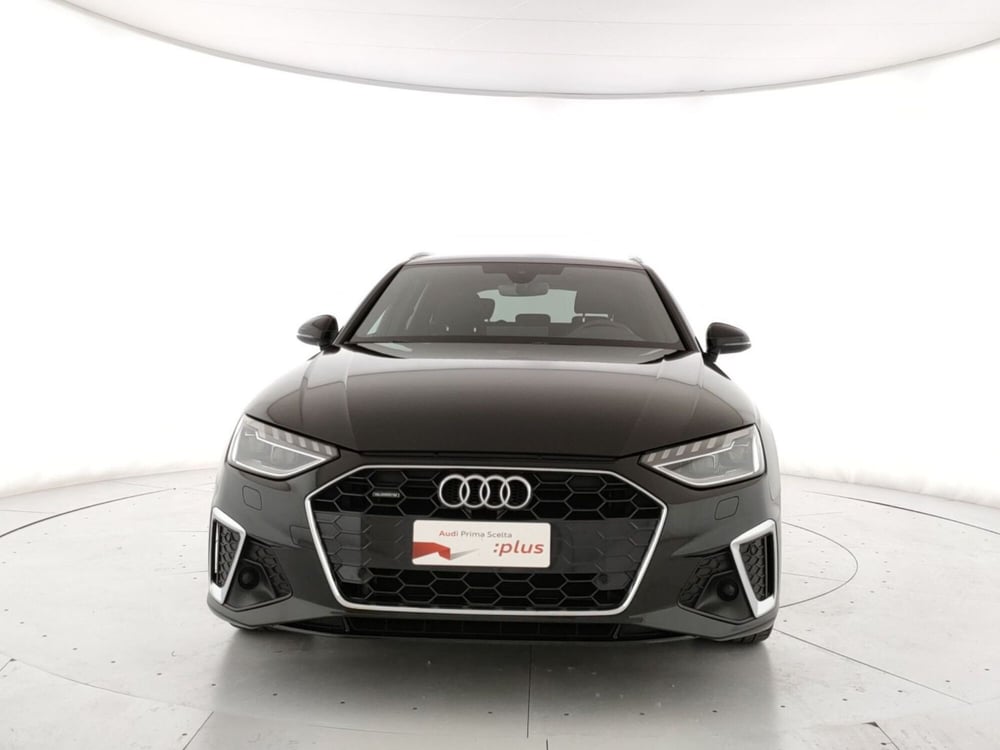 Audi A4 Avant usata a Napoli (2)