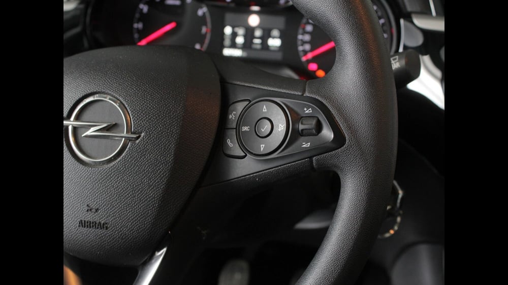Opel Corsa usata a Palermo (10)