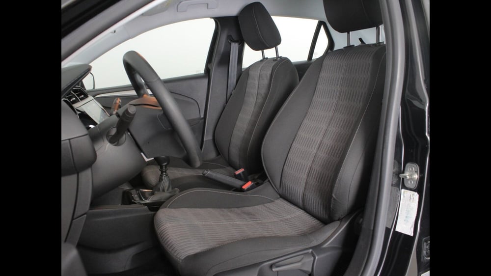 Opel Corsa usata a Palermo (11)
