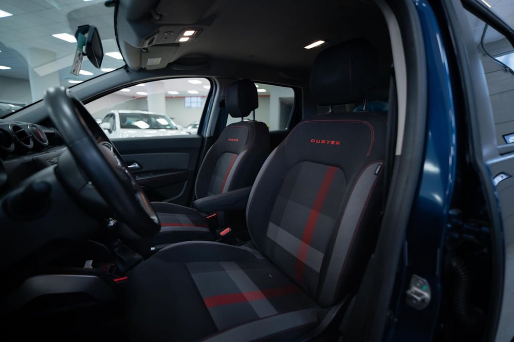 Dacia Duster usata a Torino (7)