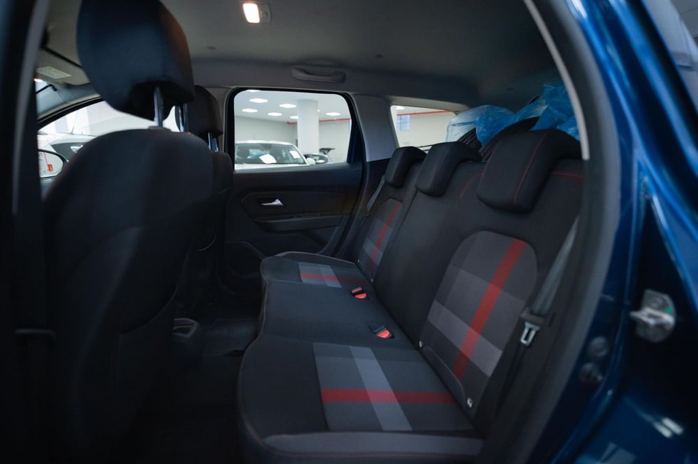 Dacia Duster usata a Torino (8)