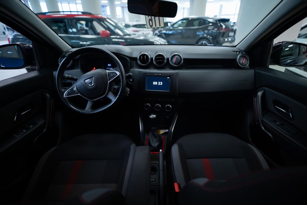 Dacia Duster usata a Torino (9)