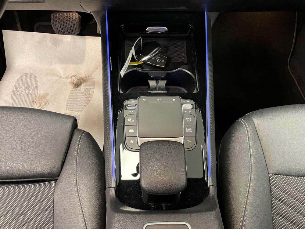 Mercedes-Benz GLB usata a Varese (14)