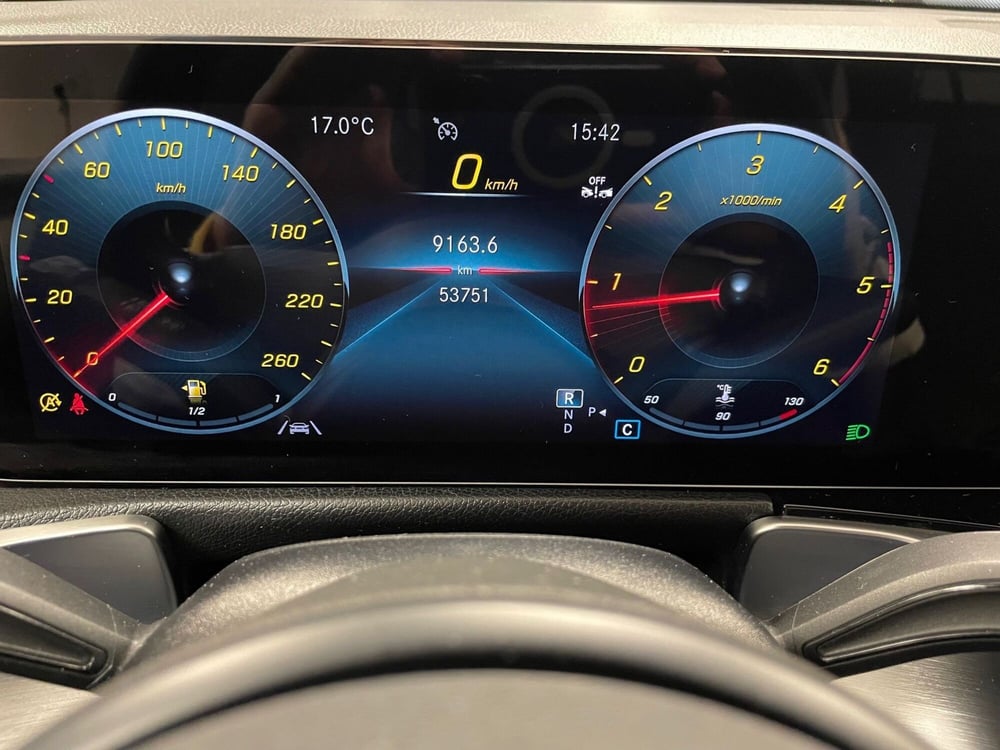 Mercedes-Benz GLB usata a Varese (18)